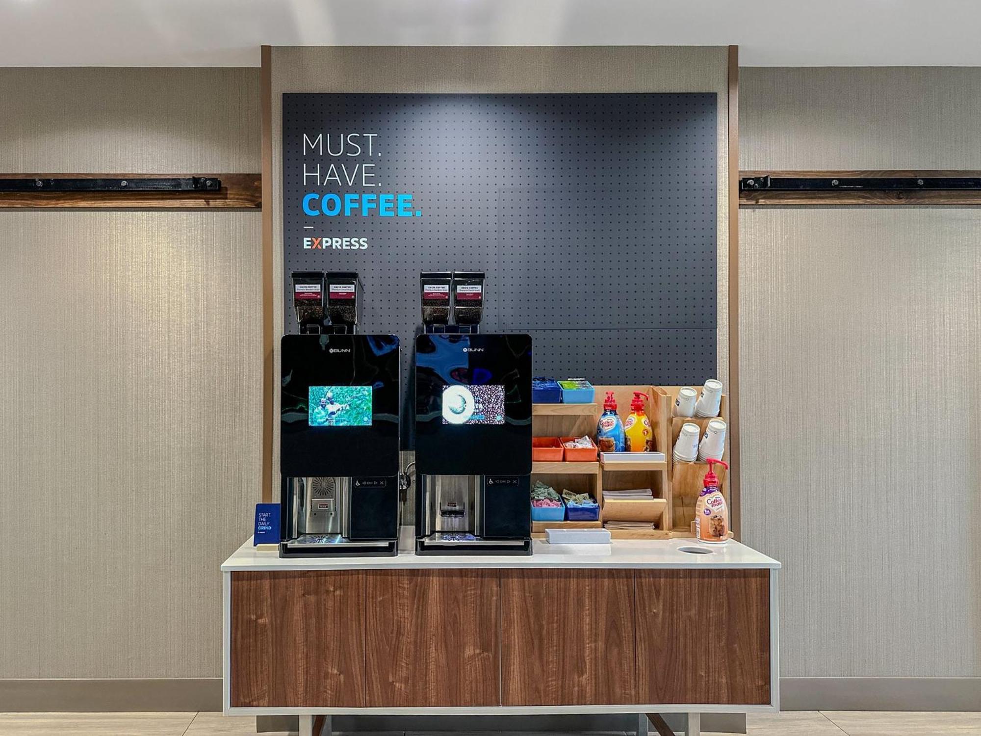Holiday Inn Express & Suites - Effingham By Ihg Екстер'єр фото